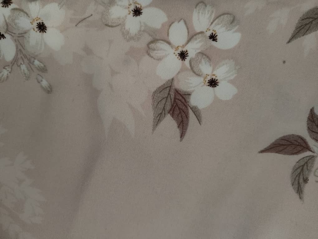 Rose poudré fleuris