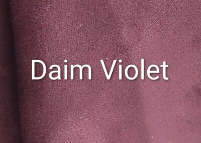Daim violet